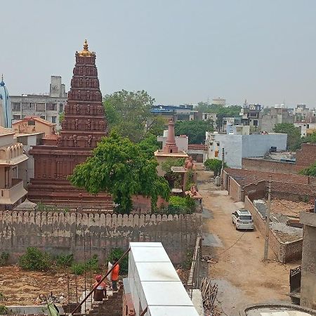 New Gayatri Palace Near Prem Mandir Vrindavan Exterior photo